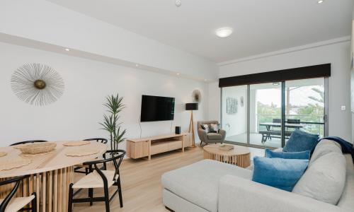 2 Bedroom Deluxe Marina Apartment image